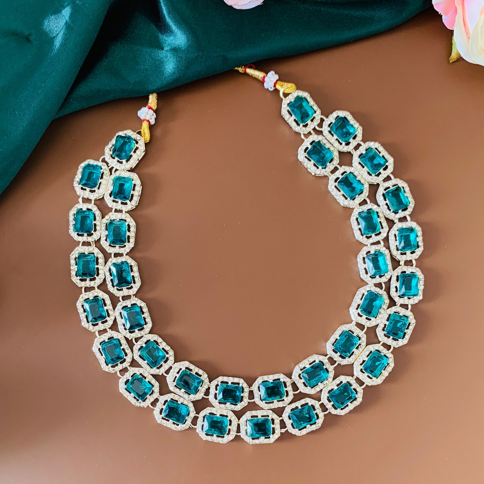Emerald Elegance Silver Plated Necklace Earrings Maang Tikka Set - Image 2